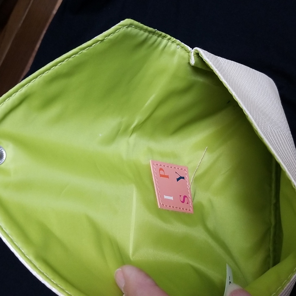 Ipsy bag - Picture 4 of 4